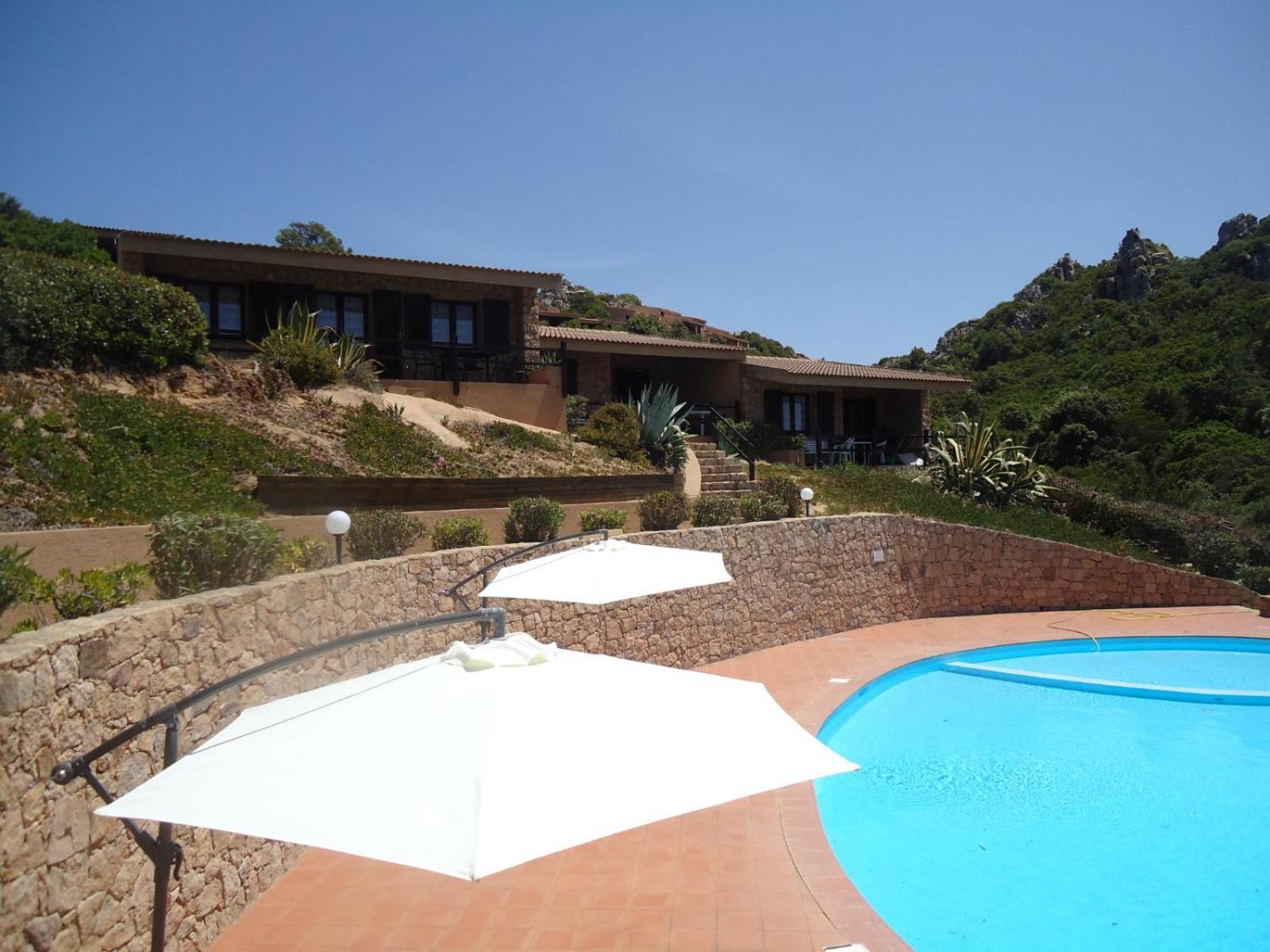 Villini Cala Del Sole - Infinityholidays คอสตาพาราดีโซ ภายนอก รูปภาพ
